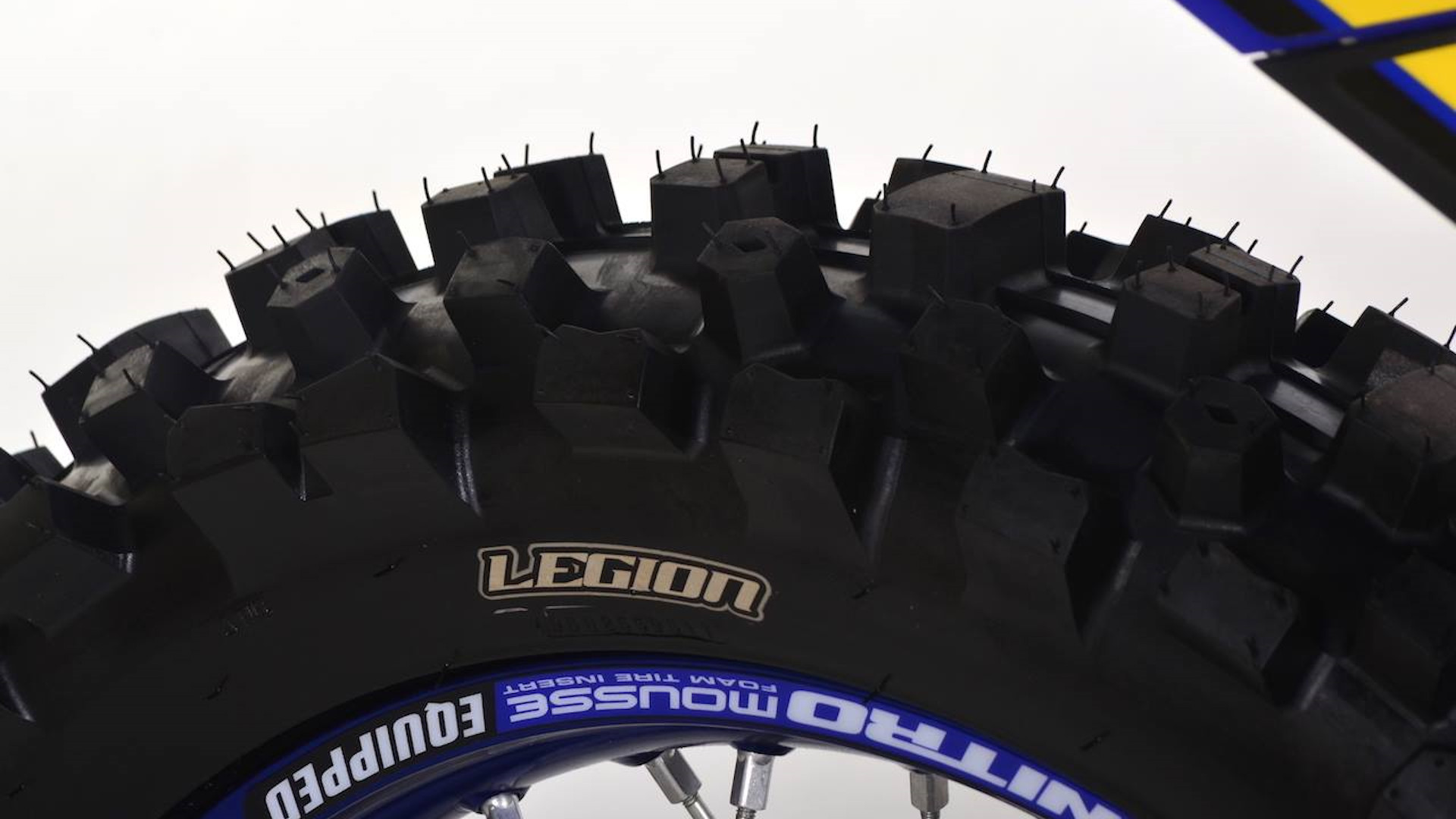 CST Tires